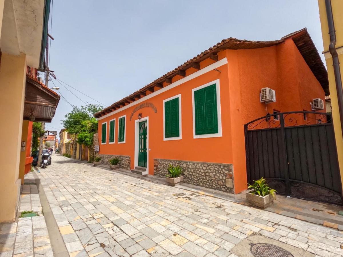 Intown Guesthouse Shkoder Shkodër Exterior foto