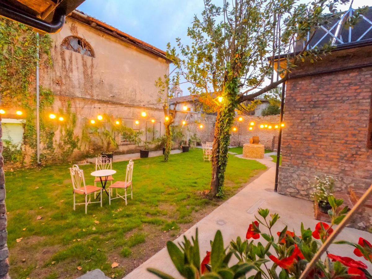 Intown Guesthouse Shkoder Shkodër Exterior foto