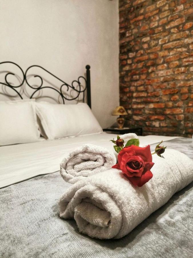 Intown Guesthouse Shkoder Shkodër Exterior foto