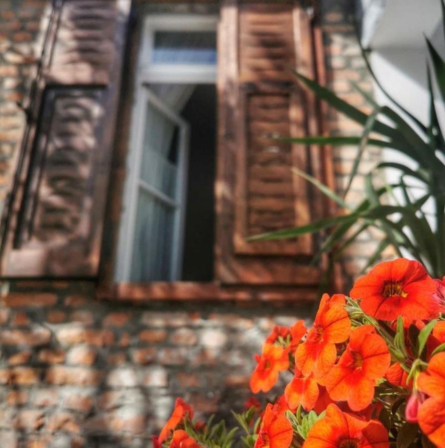Intown Guesthouse Shkoder Shkodër Exterior foto